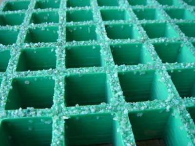  玻璃钢格栅厂家新动态：磨砂面玻璃钢格栅提升防滑性能 